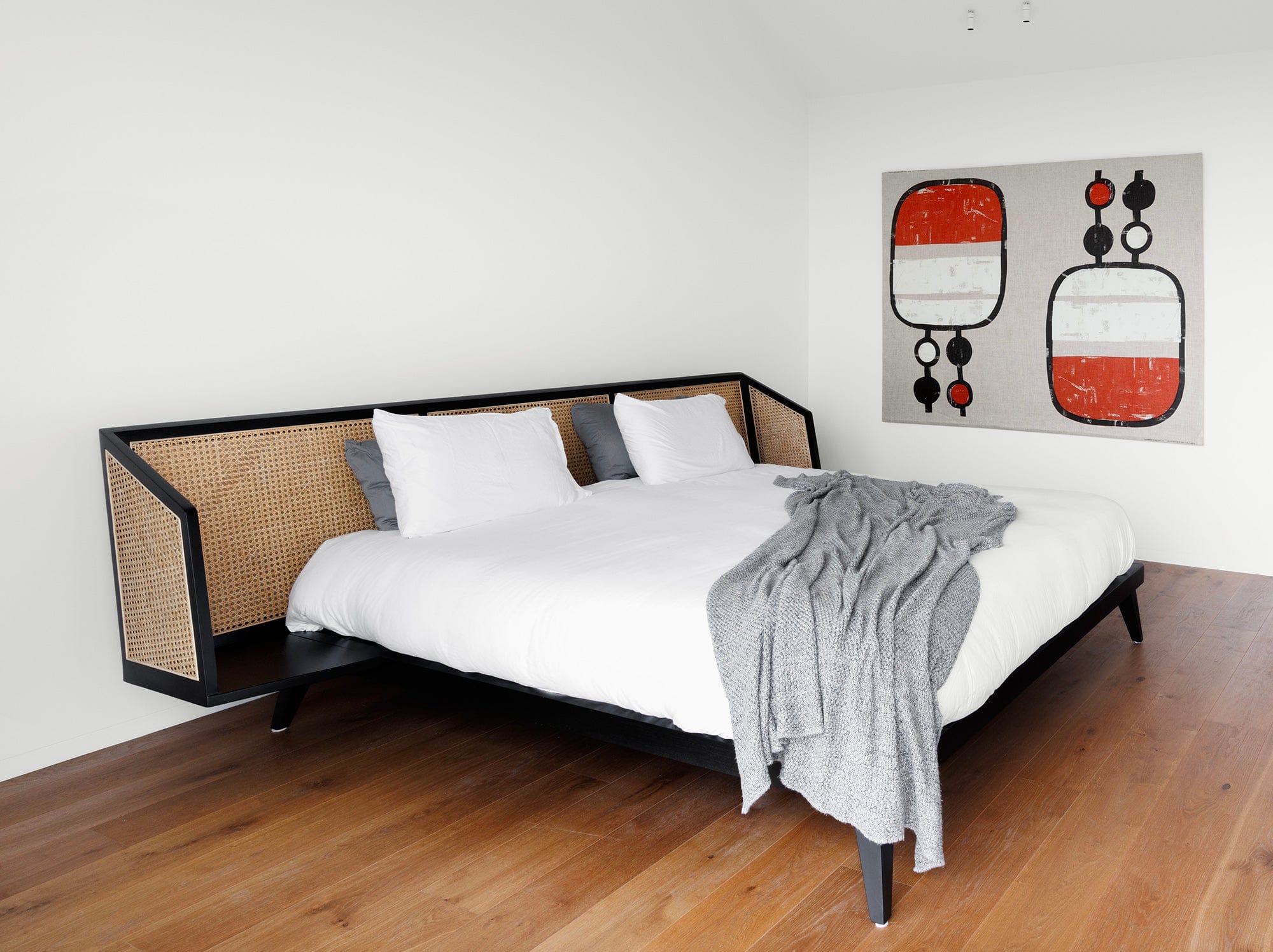 reddie-raw beds Jay Rattan Bed