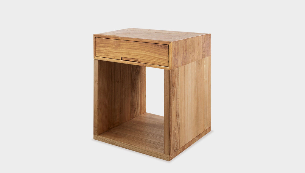 reddie-raw bedside table 45D x 45W x 55H *cm / Wood-Teak~Natural Bob Bedside Table High Square