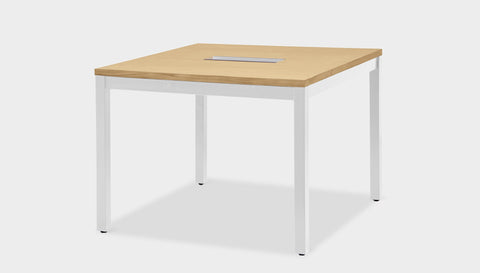 reddie-raw desk 100W x 100D x 75H *cm / Wood-Veneer~Oak / Metal~White Bob Hot Desk