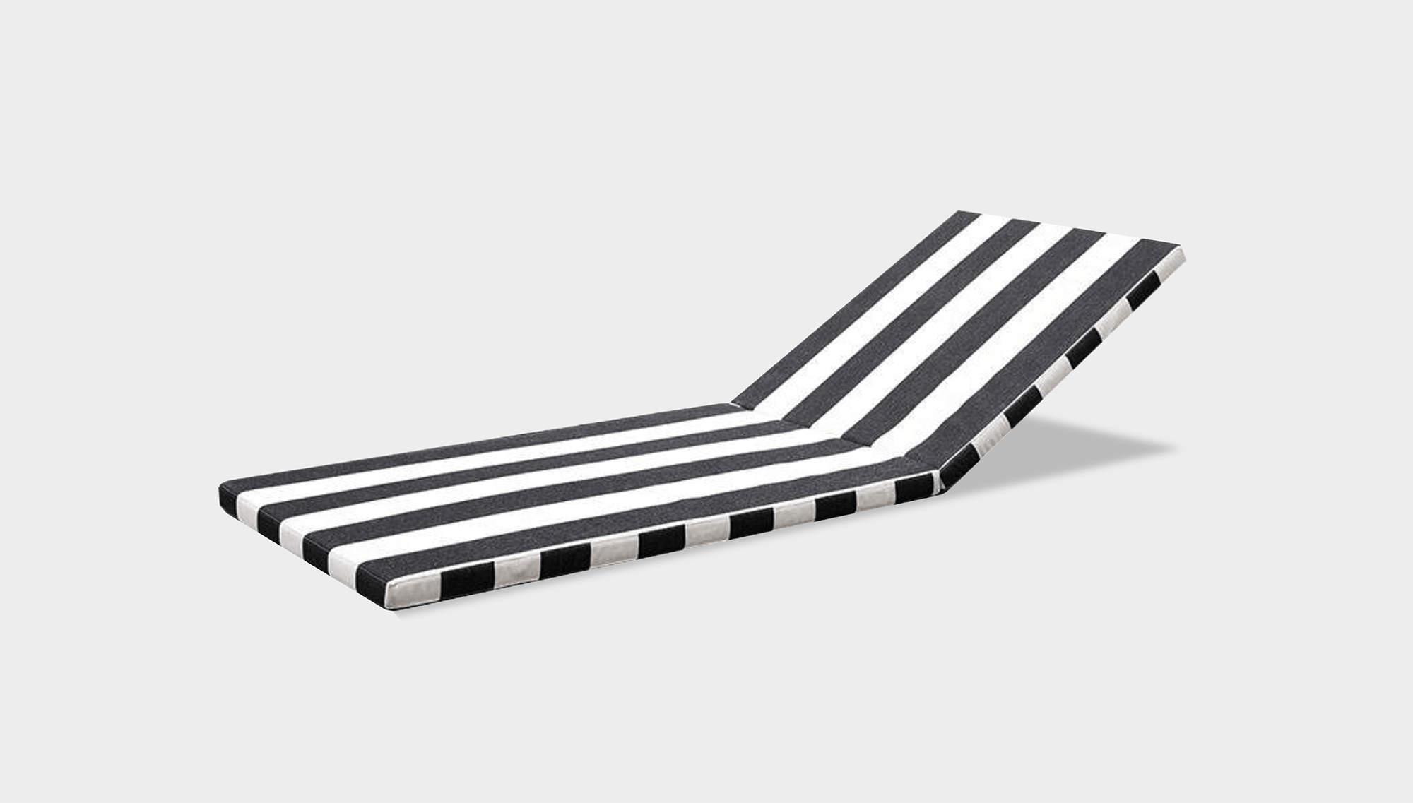 Striped chaise lounge discount cushions